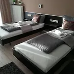 Ari Hotel 2*
