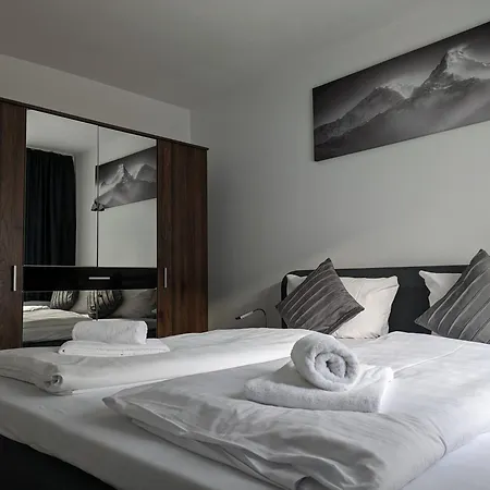 Hotel Ari 2*