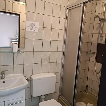 Ari Hotell Kaiserslautern