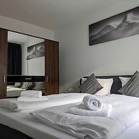 Hotel Ari 2*