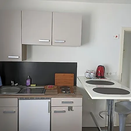 Ari Hotel