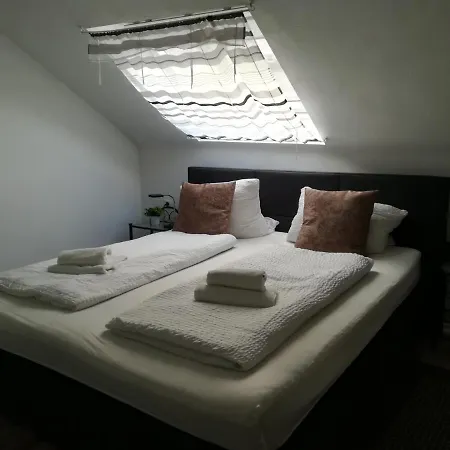 Hotel Ari