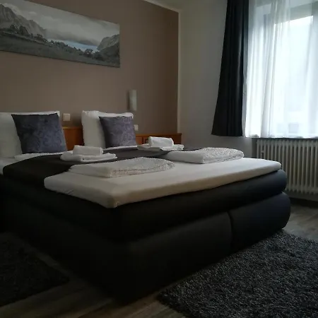 Ari Szálloda Kaiserslautern